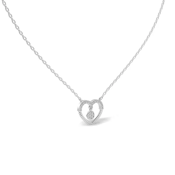 Rose_Heart_Pendant_Necklace_For_Women