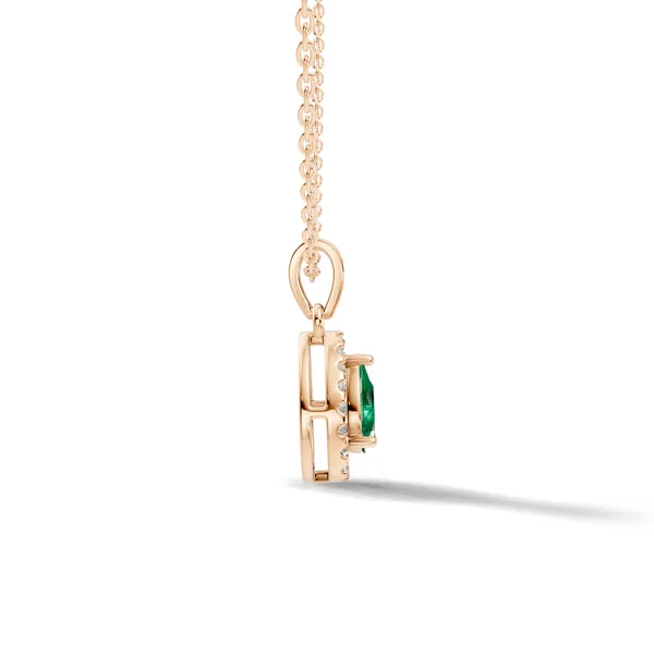 Teardrop_Pendant_Necklace_For_Women
