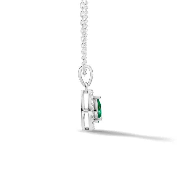 Teardrop_Pendant_Necklace_For_Women