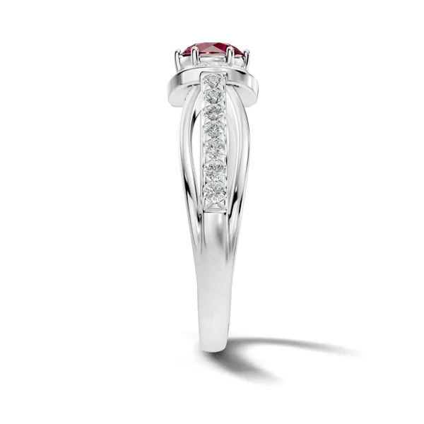 Red_Gemstone_Crystal_Ring_For_Women