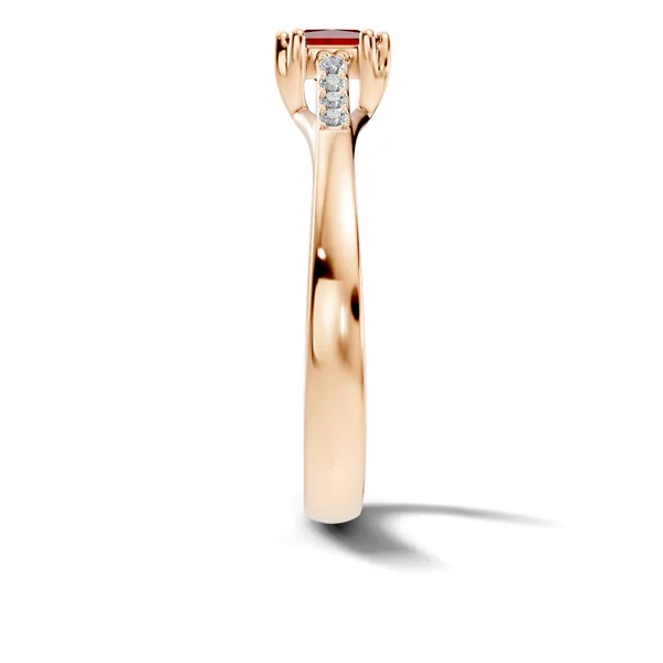 Red_Gemstone_Solitaire_Ring