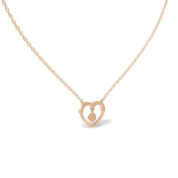 Heart_Pendant_Necklace_For_Women