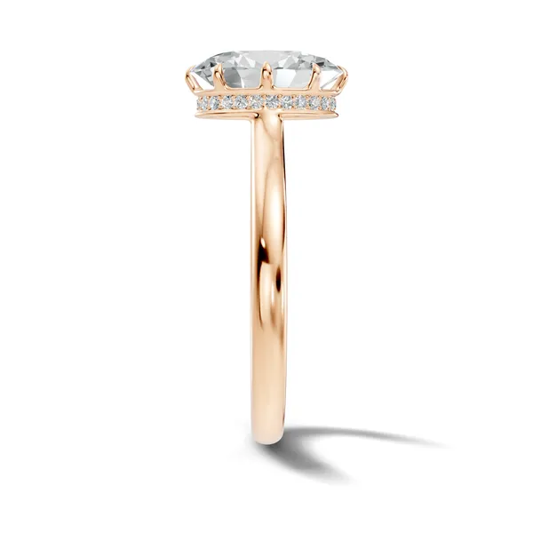 Oval_Solitaire_Ring_For_Women