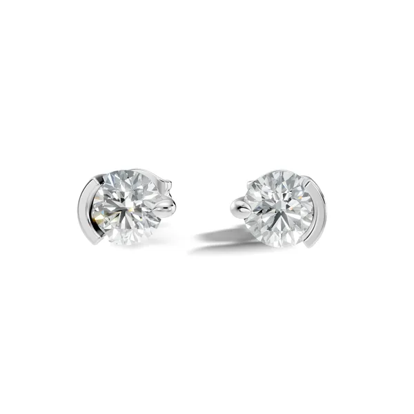 Round_Stone_Stud_Earrings_For_Women