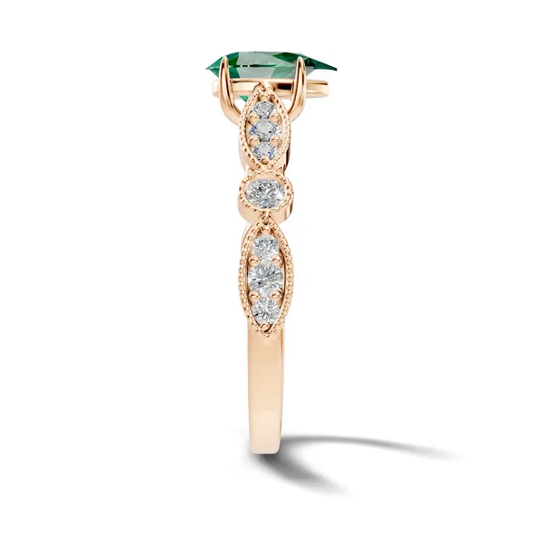 Green_Stone_Ring_For_Women