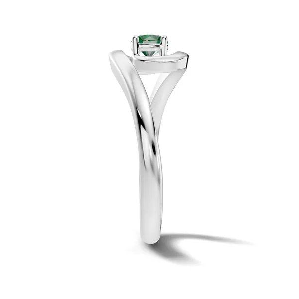 Green_Stone_Solitaire_Ring_For_Women