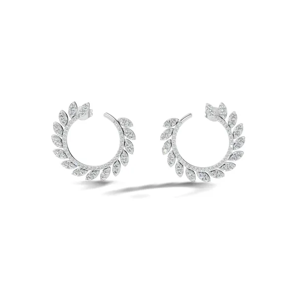 Leaf_Design_Hoop_Earrings_For_Women