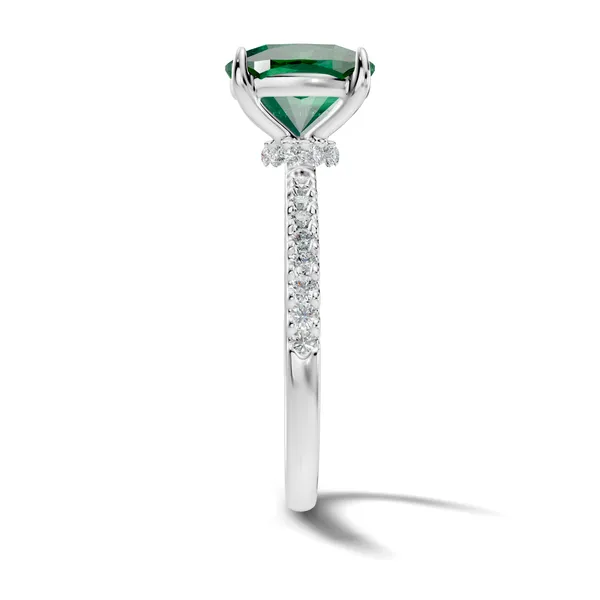 Green_Stone_Statement_Ring_For_Women
