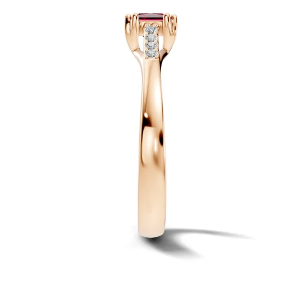 Red_Stone_Ring_For_Women