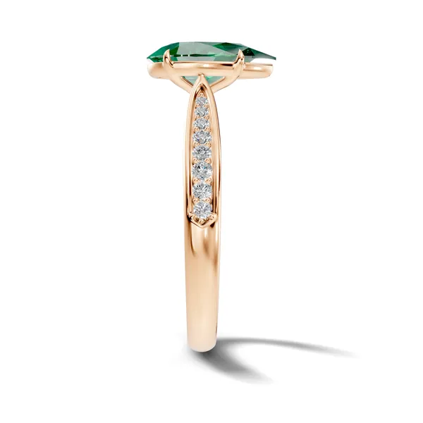 Green_Gemstone_Ring_For_Women