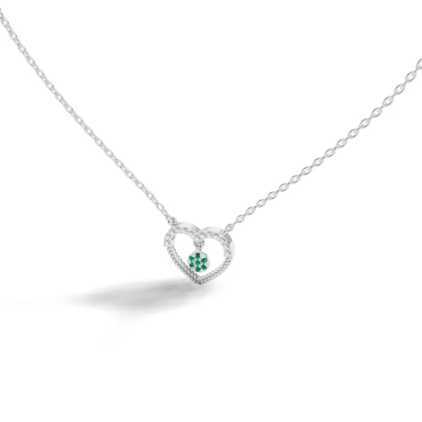 Heart_Pendant_Necklace_For_Women
