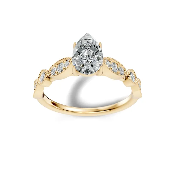 Oval_Stone_Engagement_Ring_For_Women