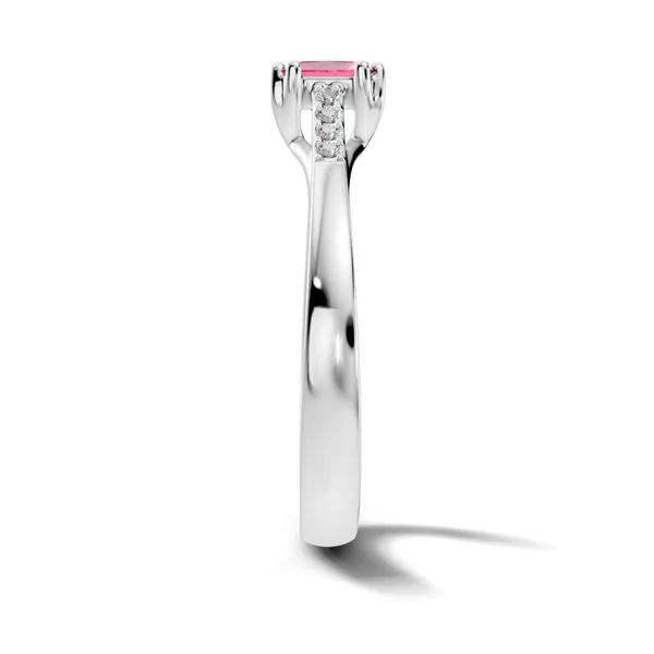 Pink_Gemstone_Ring_For_Women