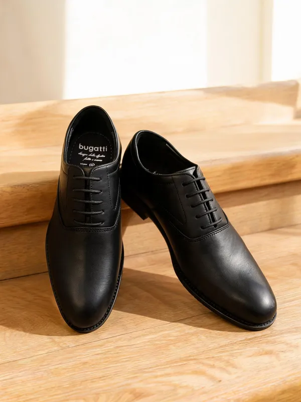 Black_Leather_Lace-Up_Formal_Shoes_For_Men