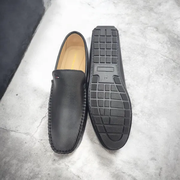 Black_Synthetic_Casual_Loafers_for_Men