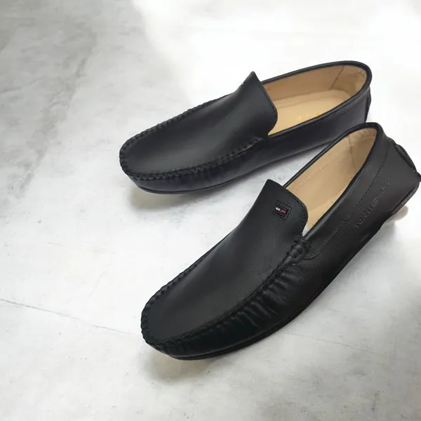 Black_Slip-On_Loafers_for_Men