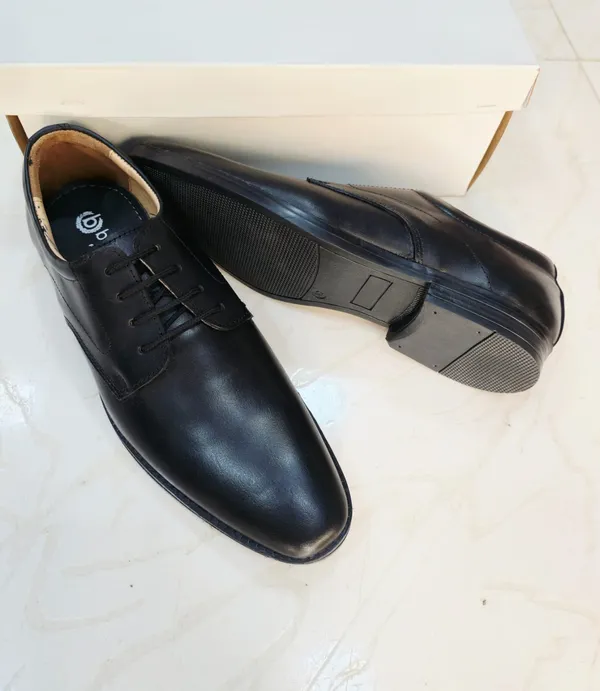Black_Formal_Lace-Up_Shoes_for_Men