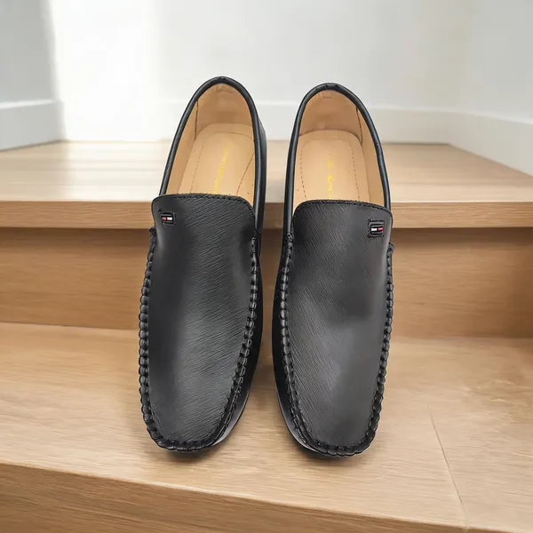 Black_Textured_Leather_Slip-On_Loafers_For_Men