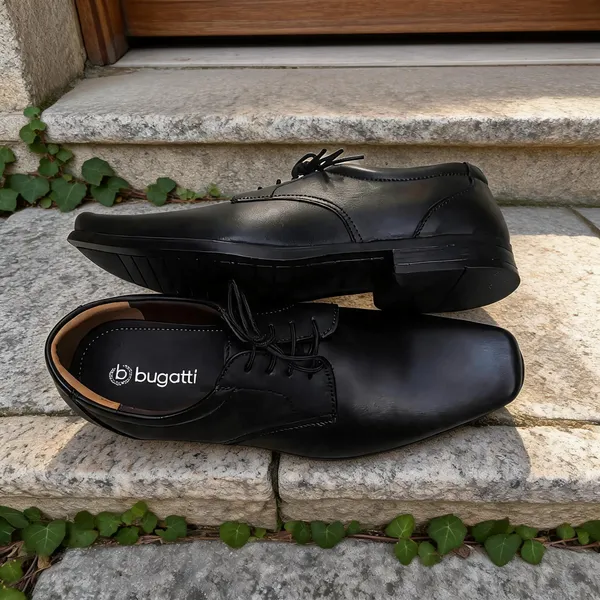 Black_Leather_Lace-Up_Formal_Shoes_For_Men