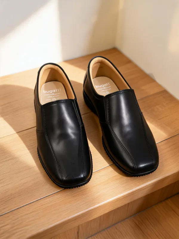 Black_Leather_Slip-On_Round-Toe_Formal_Shoes_For_Men