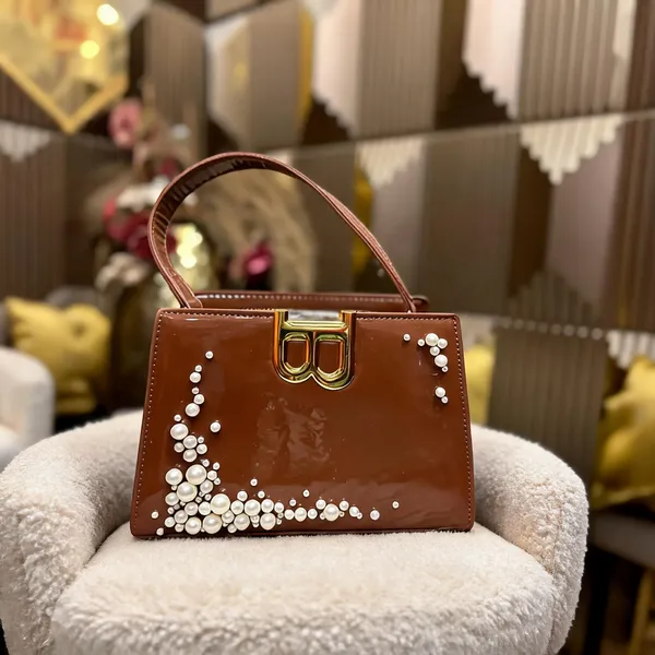 Brown_Patent_Finish_Structured_Handbag_for_Women