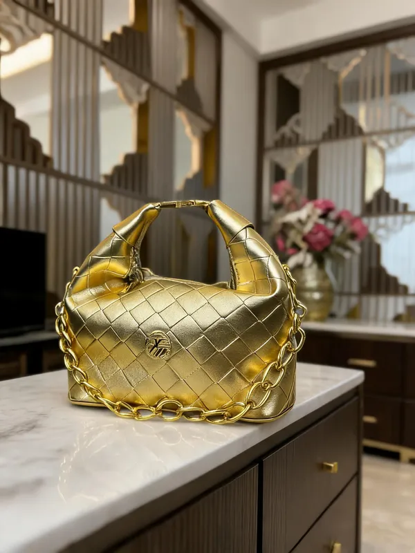 Gold_Faux_Leather_Quilted_Shoulder_Bag_for_Women