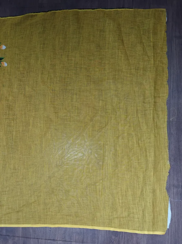 Mustard_Textured_Floral_Print_Saree_for_Women