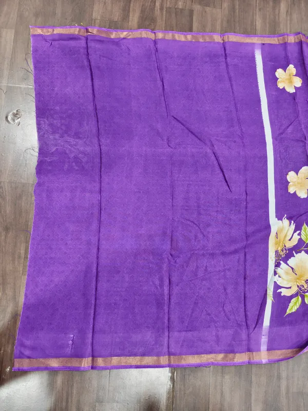 Purple_Floral_Print_Saree_for_Women