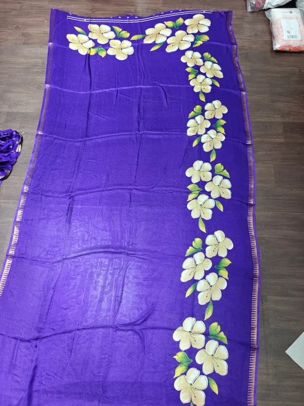 Purple_Printed_Saree_With_Blouse_Piece