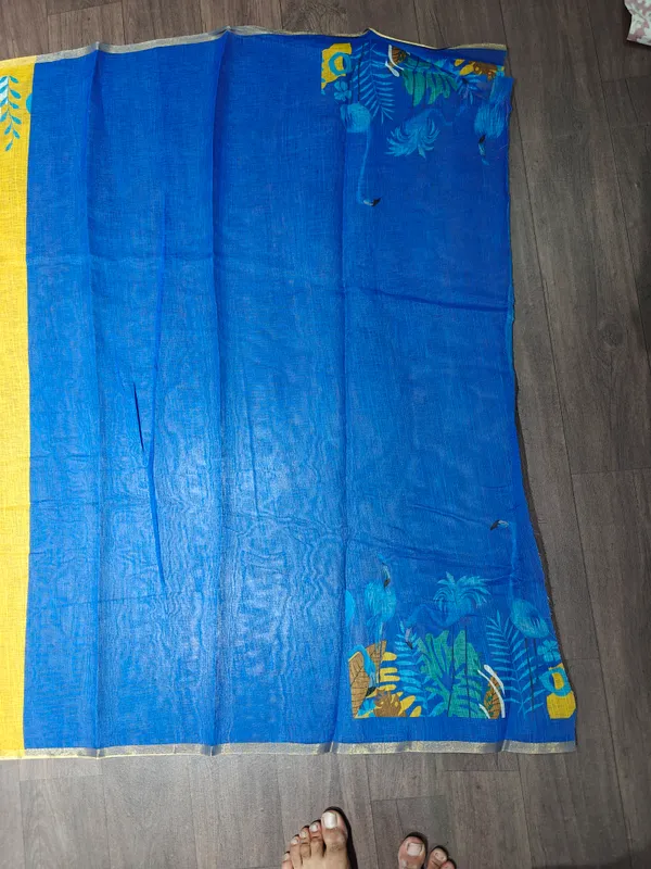 Yellow_Blue_Saree_With_Blouse_Piece