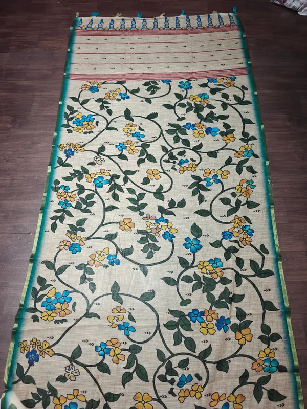 Blue_Floral_Printed_Saree_With_Blouse_Piece