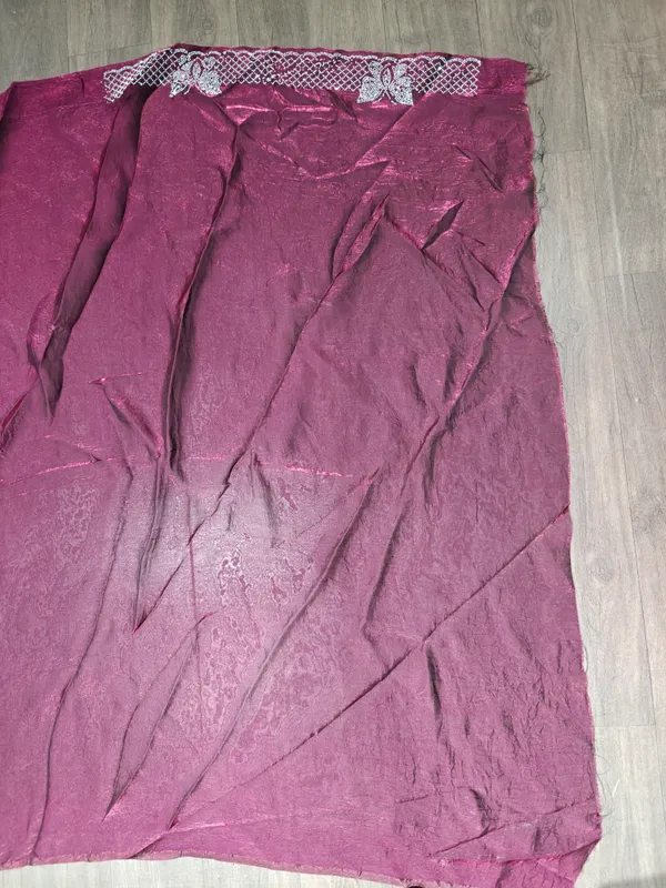 Maroon_Floral_Border_Saree_for_Women