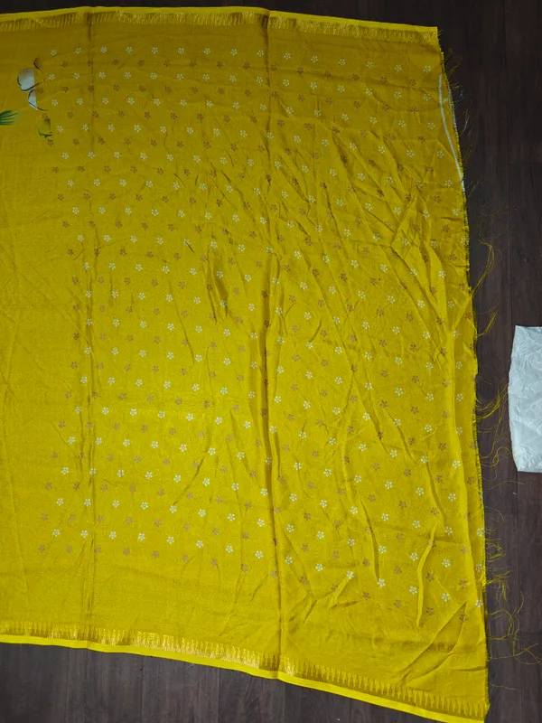 Yellow_Floral_Print_Saree_for_Women
