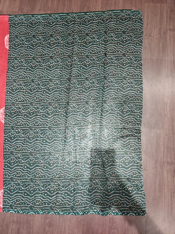 Reversible_Geometric_Print_Saree