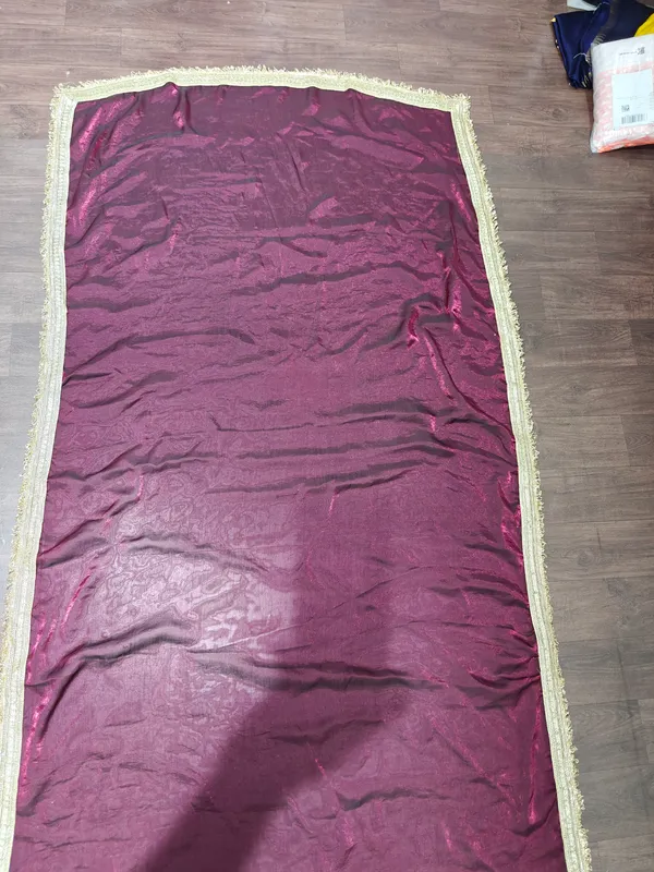 Maroon_Woven_Lace_Border_Saree_for_Women