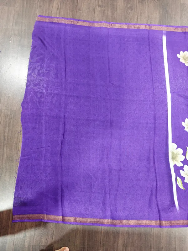 Purple_Floral_Print_Saree_For_Women