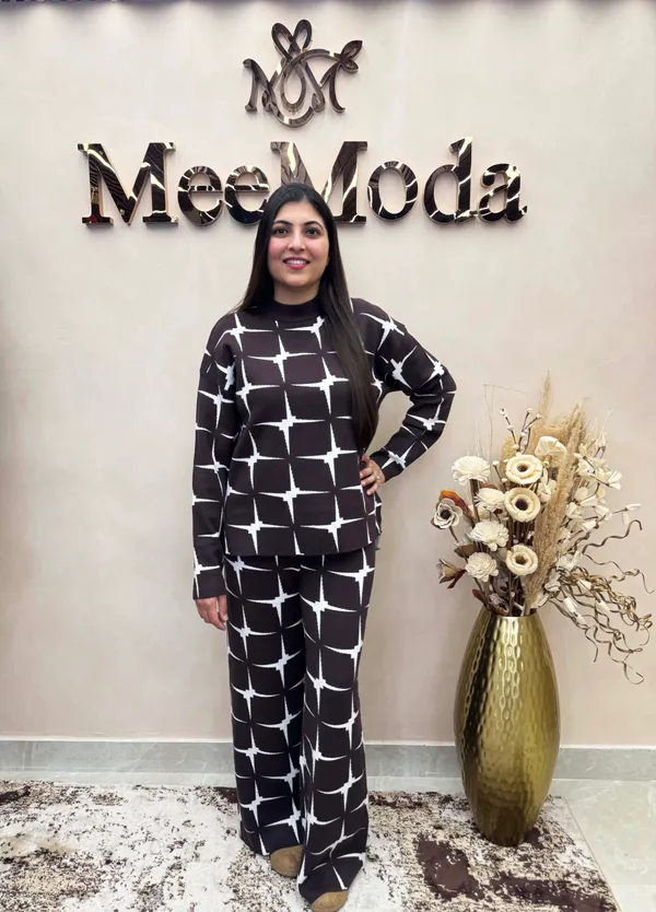 Black_Printed_Relaxed_Fit_Co-Ord_Set_for_Women