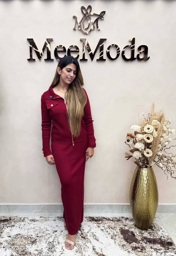 Burgundy_Ribbed_Knit_Jacket_And_Skirt_Set_for_Women
