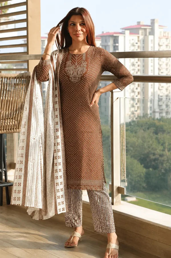 Brown_Printed_Straight_Kurta_Set_For_Women