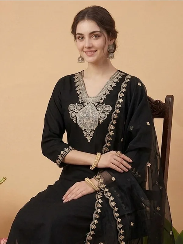Black_Embroidered_Straight_Kurta_Set_For_Women