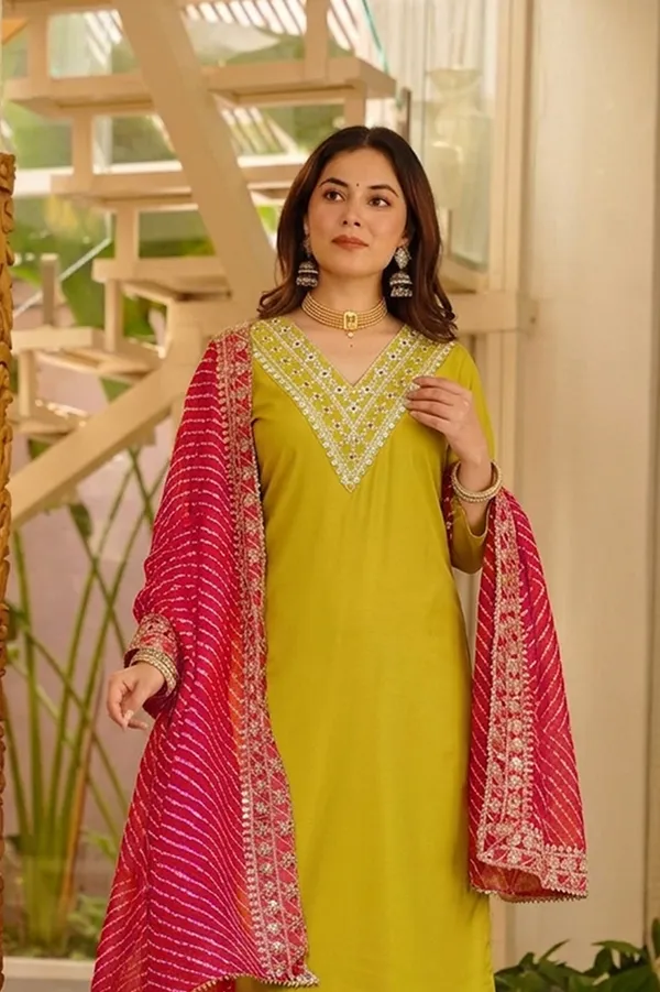 Green_Embroidered_Straight_Kurta_Set_For_Women