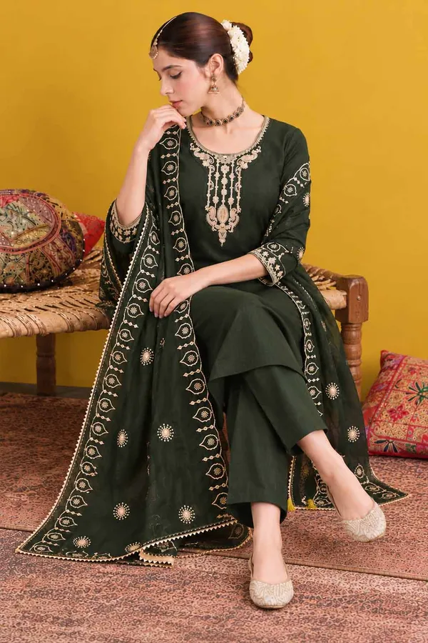 Dark_Green_Embroidered_Straight_Kurta_Set_For_Women