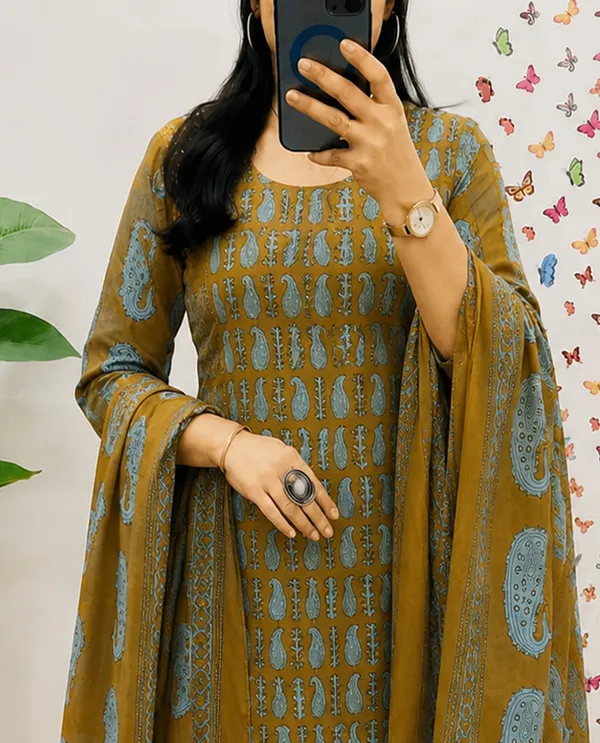 Mustard_Printed_Straight_Kurta_Set_For_Women