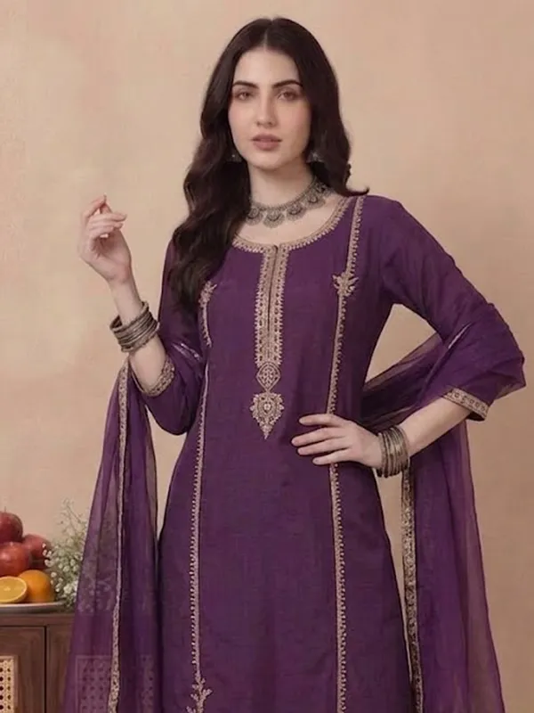 Purple_Embroidered_Straight_Suit_Set_For_Women