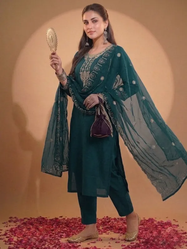 Teal_Embroidered_Straight_Kurta_Set_For_Women