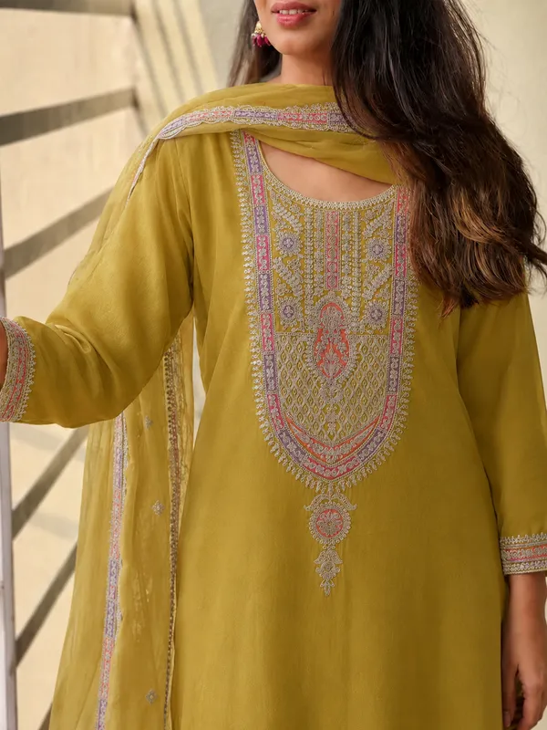 Mustard_Embroidered_Straight_Kurta_Set_For_Women
