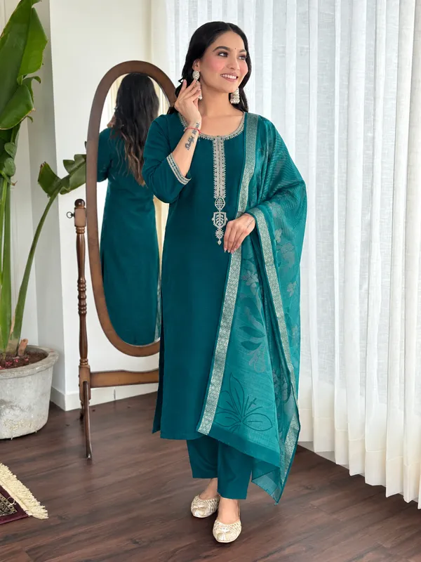 Teal_Embroidered_Straight_Kurta_Set_For_Women