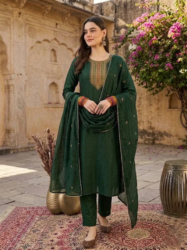 Green_Embroidered_Straight_Kurta_Set_For_Women