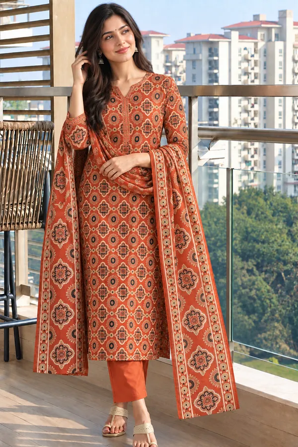 Orange_Printed_Straight_Kurta_Set_For_Women