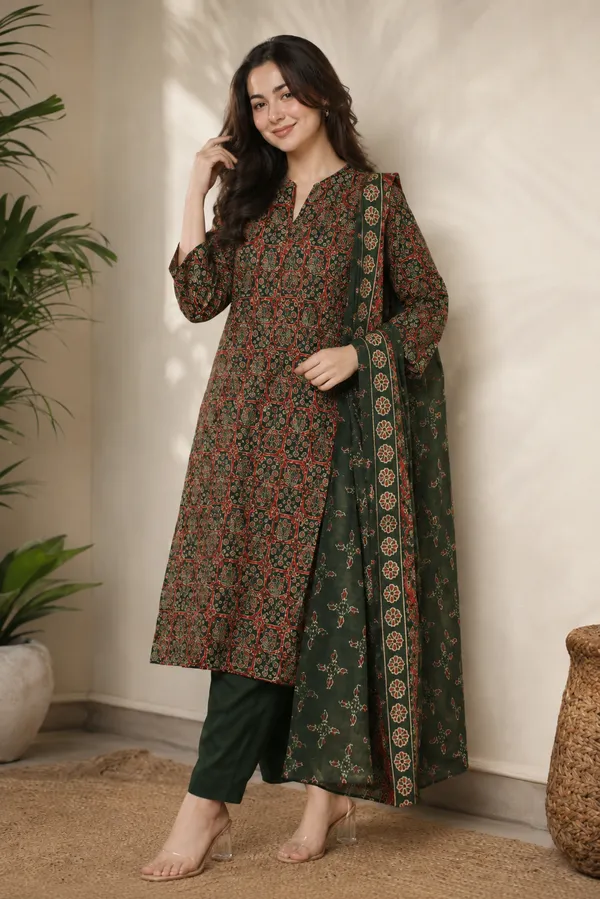 Green_Printed_Straight_Kurta_Set_For_Women